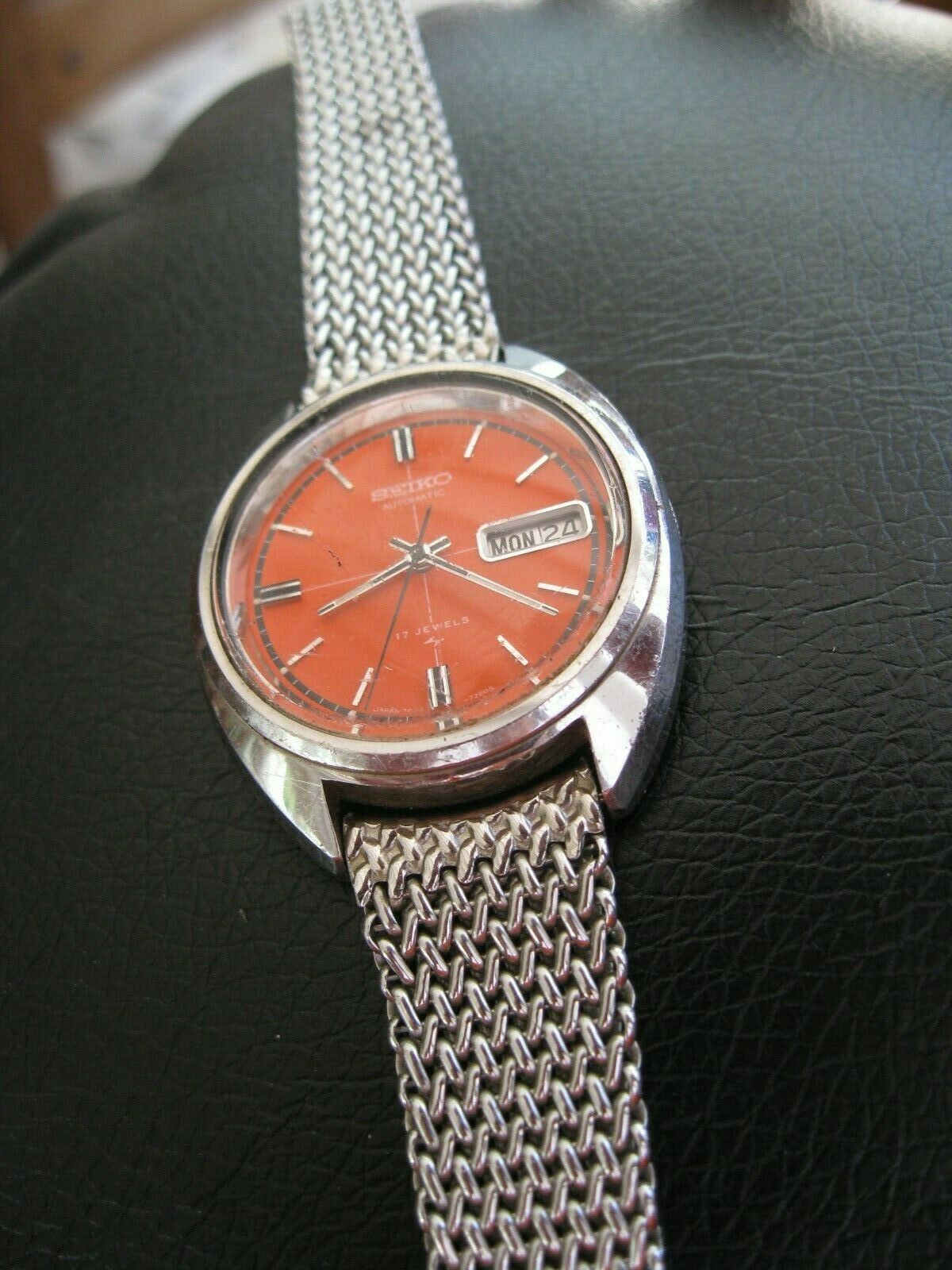 Seiko watch orange on sale face