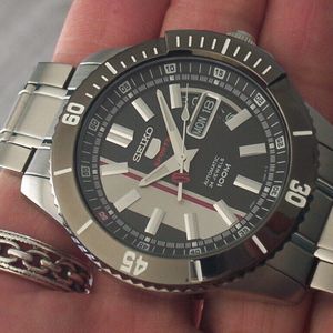 SEIKO 5 50TH ANNIVERSARY SPORTS AUTOMATIC , DAY-DATE, MINT |  WatchCharts