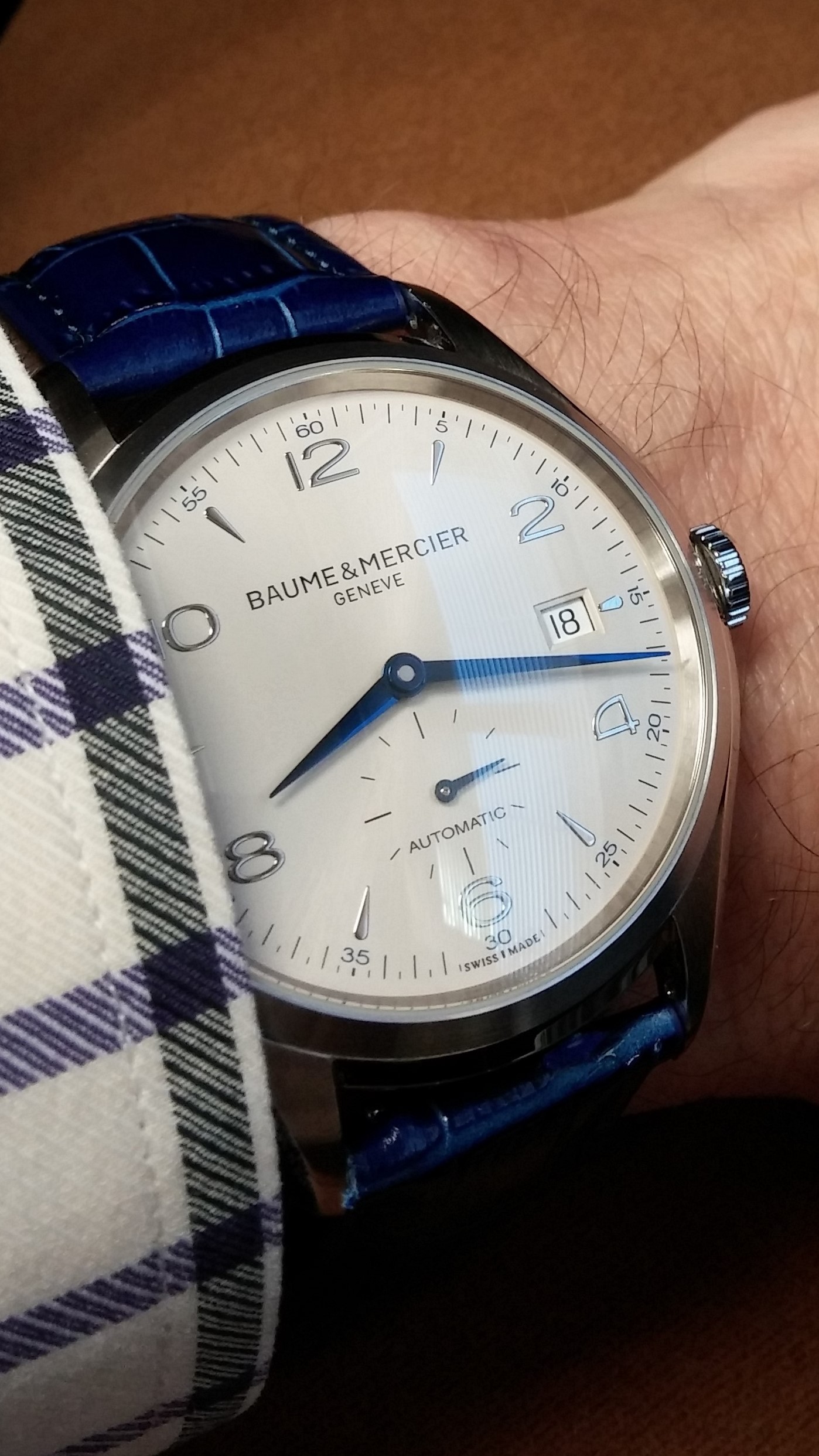 Baume and mercier outlet clifton 10052 review