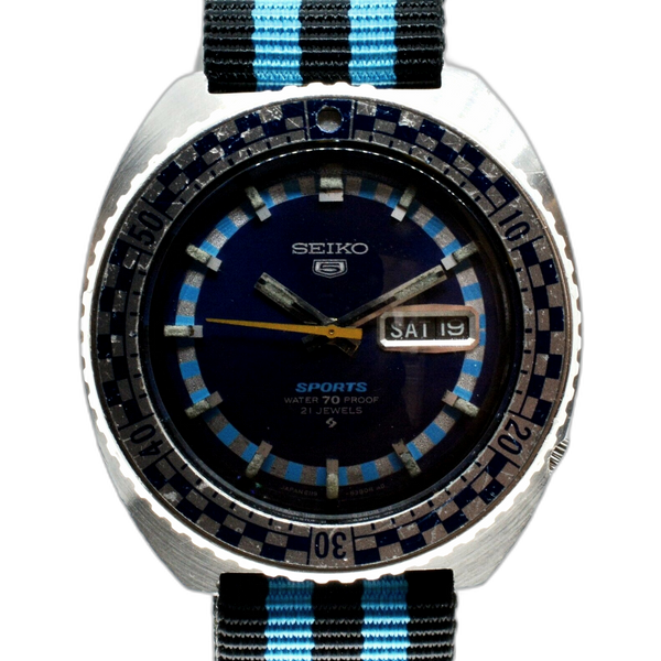 w426] SEIKO 5 SPORTS 6119-8300 Rally diver Checker flag Automatic