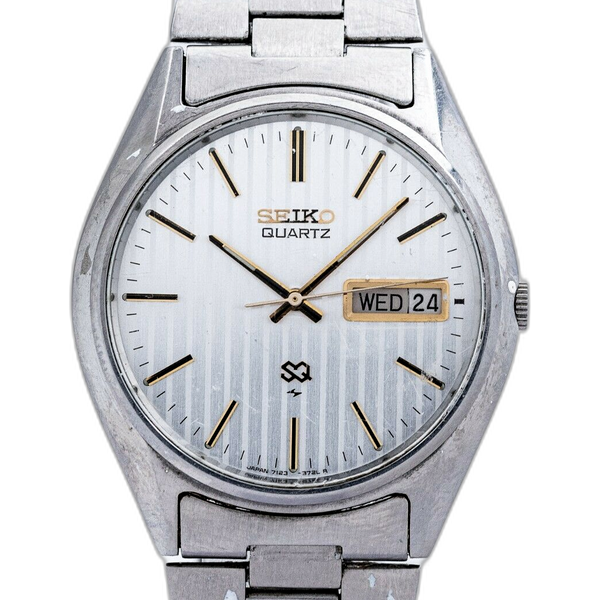 A.P.C ヴィンテージ 7123-8060] Vintage Gem from the 80's : r/JapaneseWatches