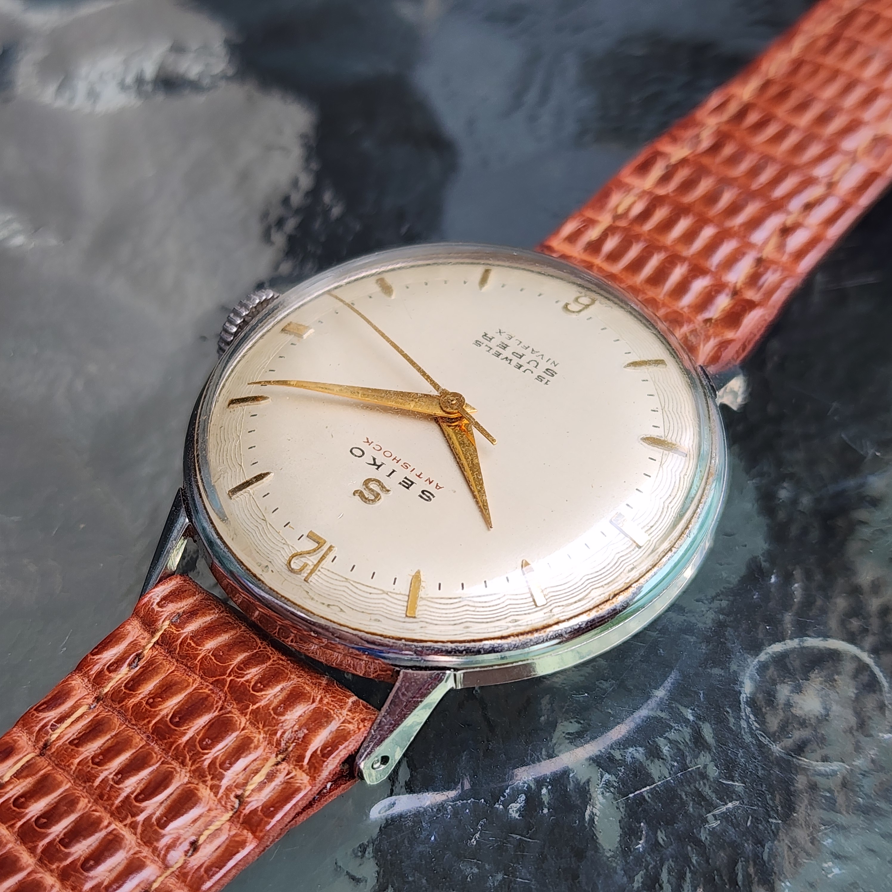 WTS] Vintage 1950s Seiko Super Antishock 15J 